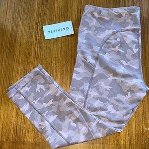 Althleta Camo Capri XLT NWT